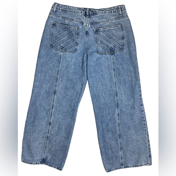 Edikted High Rise Straight Leg Jeans Medium Wash Seam Detail Size Large - Picture 2 of 6